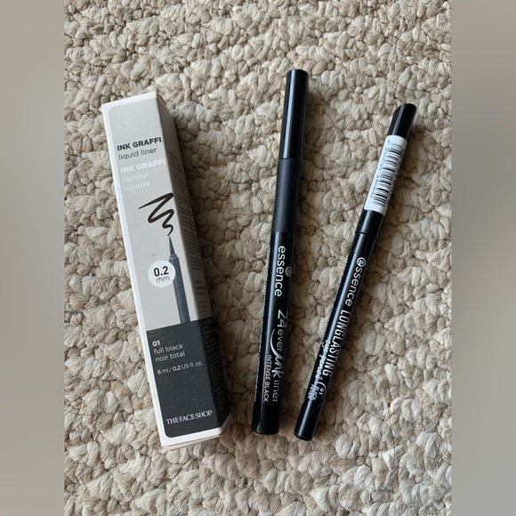 New Black Eye liquid and pencil eyeliner bundle set - Picture 1 of 6